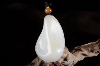 3万元一克,看看顶级和田玉子料长啥样