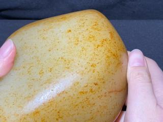 新疆粉丝连夜坐火车,拿收藏50年的和田玉原石回流,来看下能给多少? #